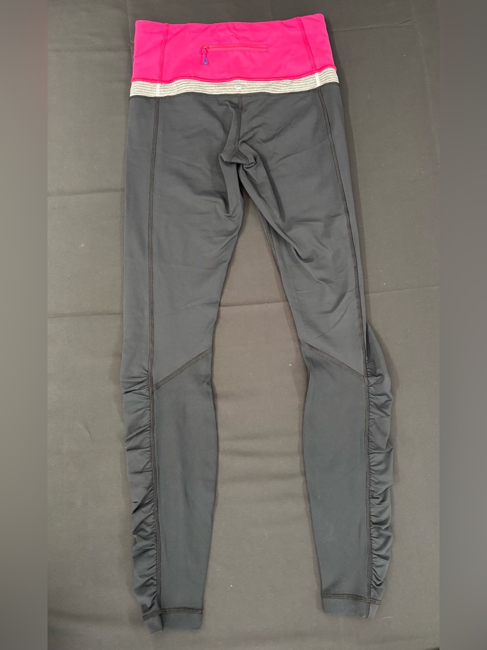 Lululemon Speed Tight Leggings Women’s Size 6 Black Pink